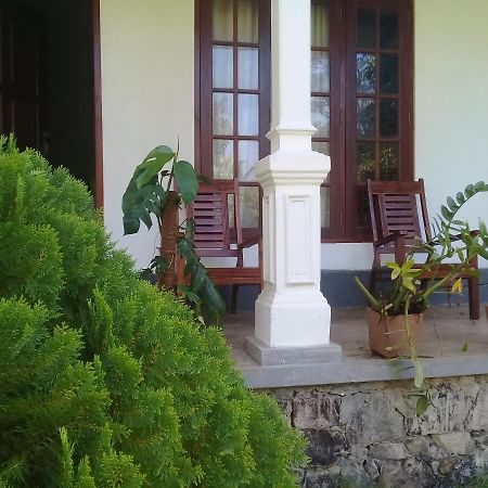 Niyuni Villas Bentota Exterior photo