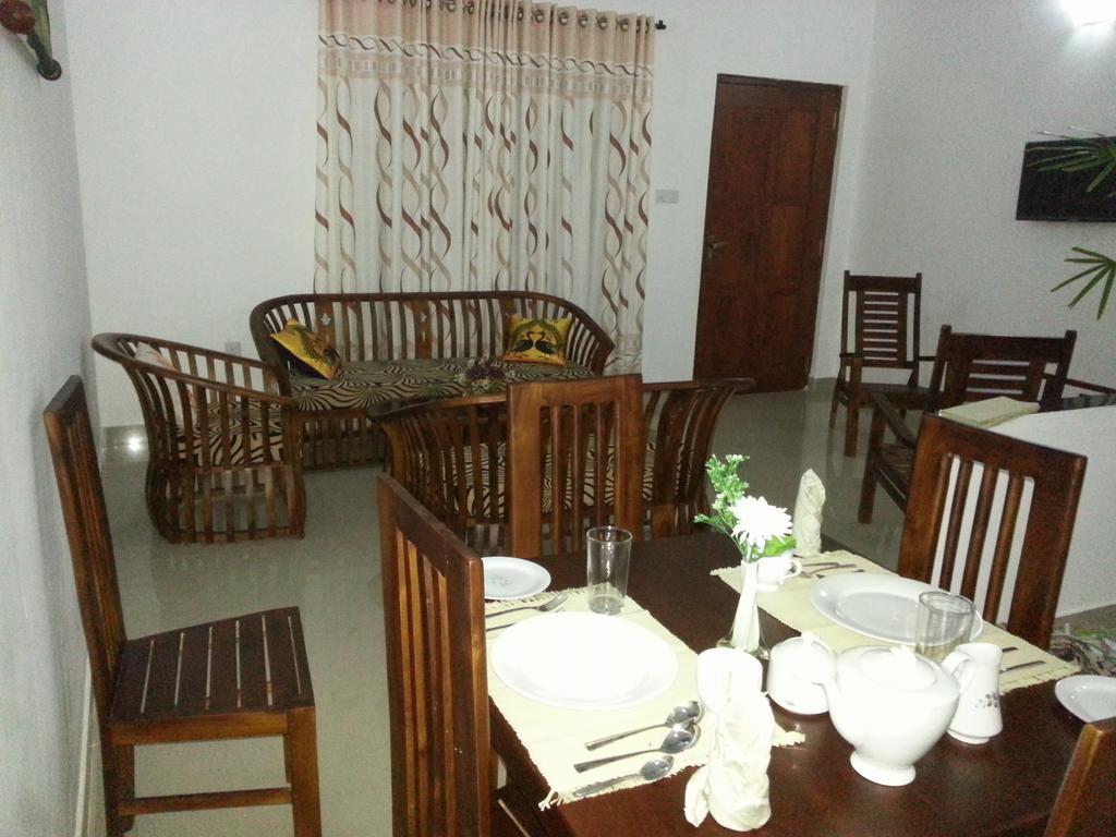 Niyuni Villas Bentota Exterior photo